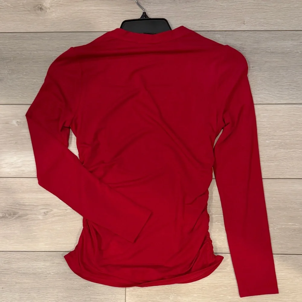 NWT White House Black Market Red Top L/S - Picture 4 of 5